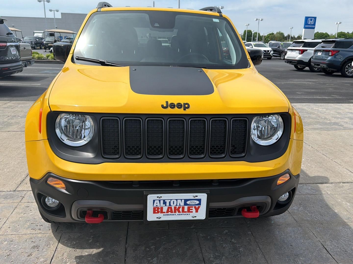 2023 Jeep Renegade Trailhawk