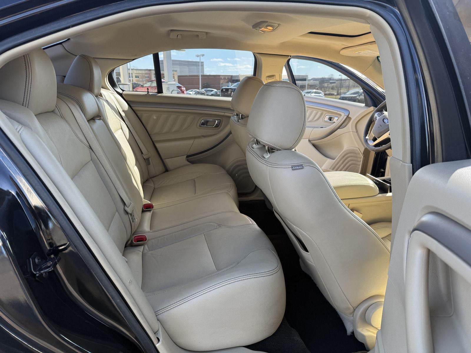 2015 Ford Taurus SEL