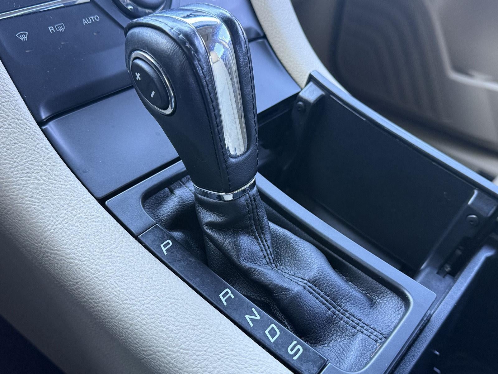 2015 Ford Taurus SEL