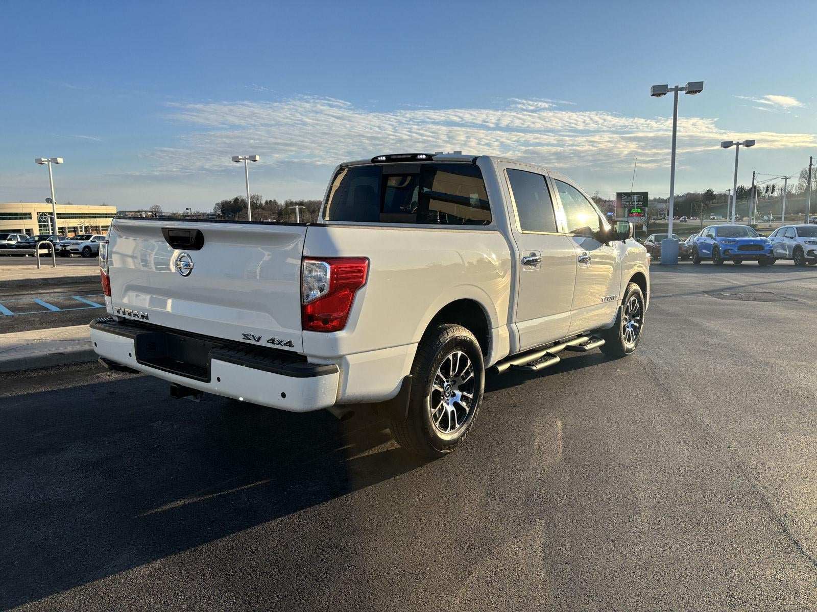 2021 Nissan Titan SV
