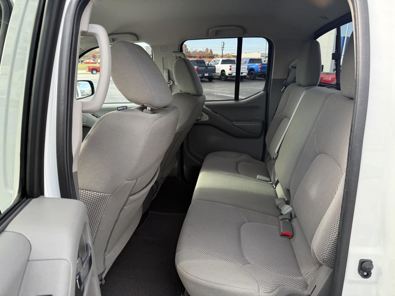 2021 Nissan Frontier SV