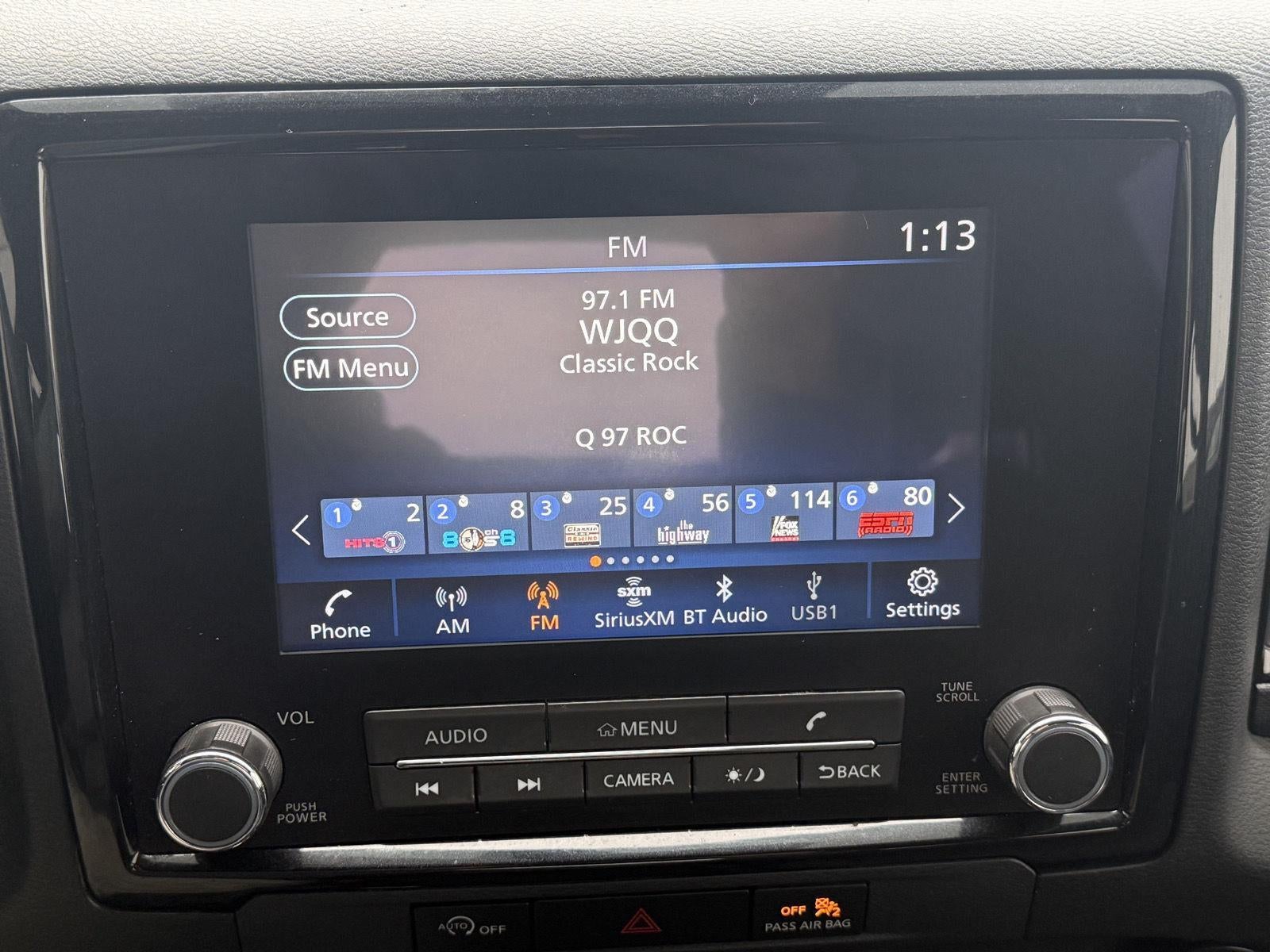 2023 Nissan Frontier SV