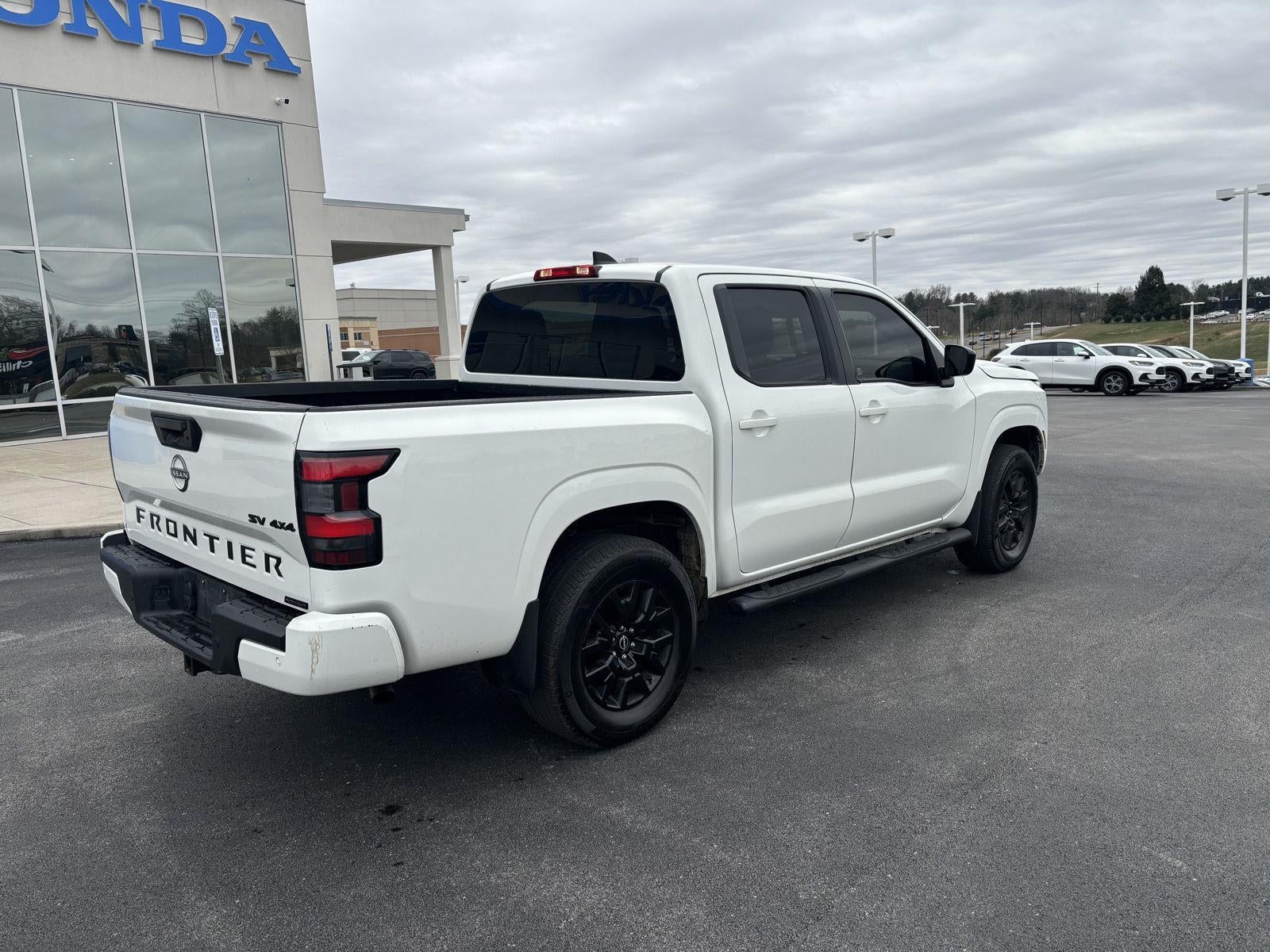 2023 Nissan Frontier SV