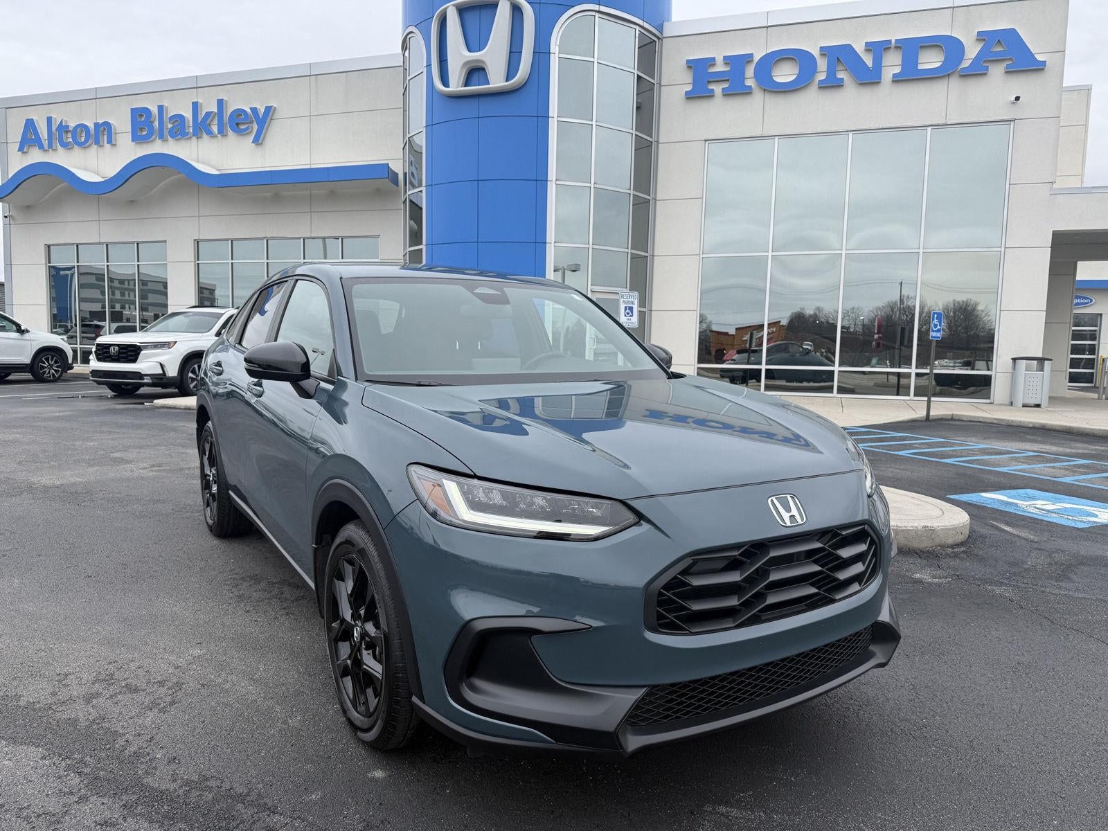 2025 Honda HR-V Sport