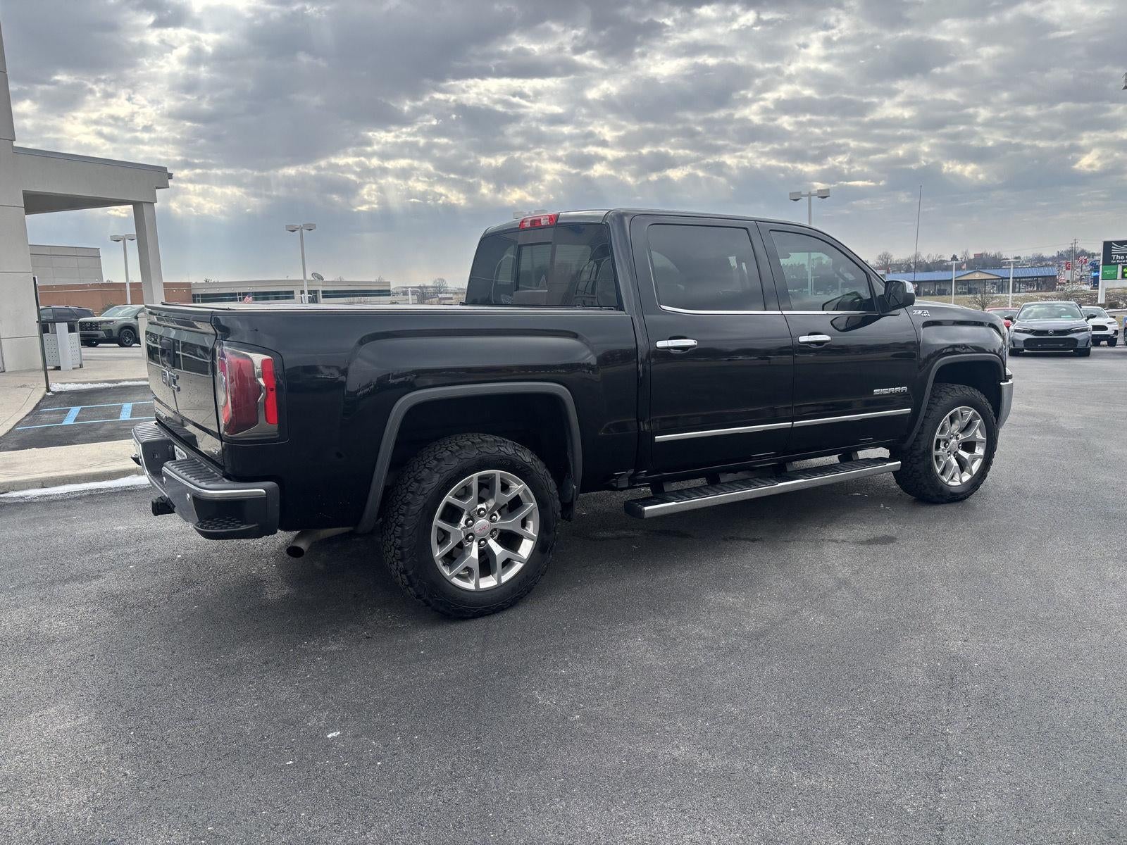 2018 GMC Sierra 1500 SLT