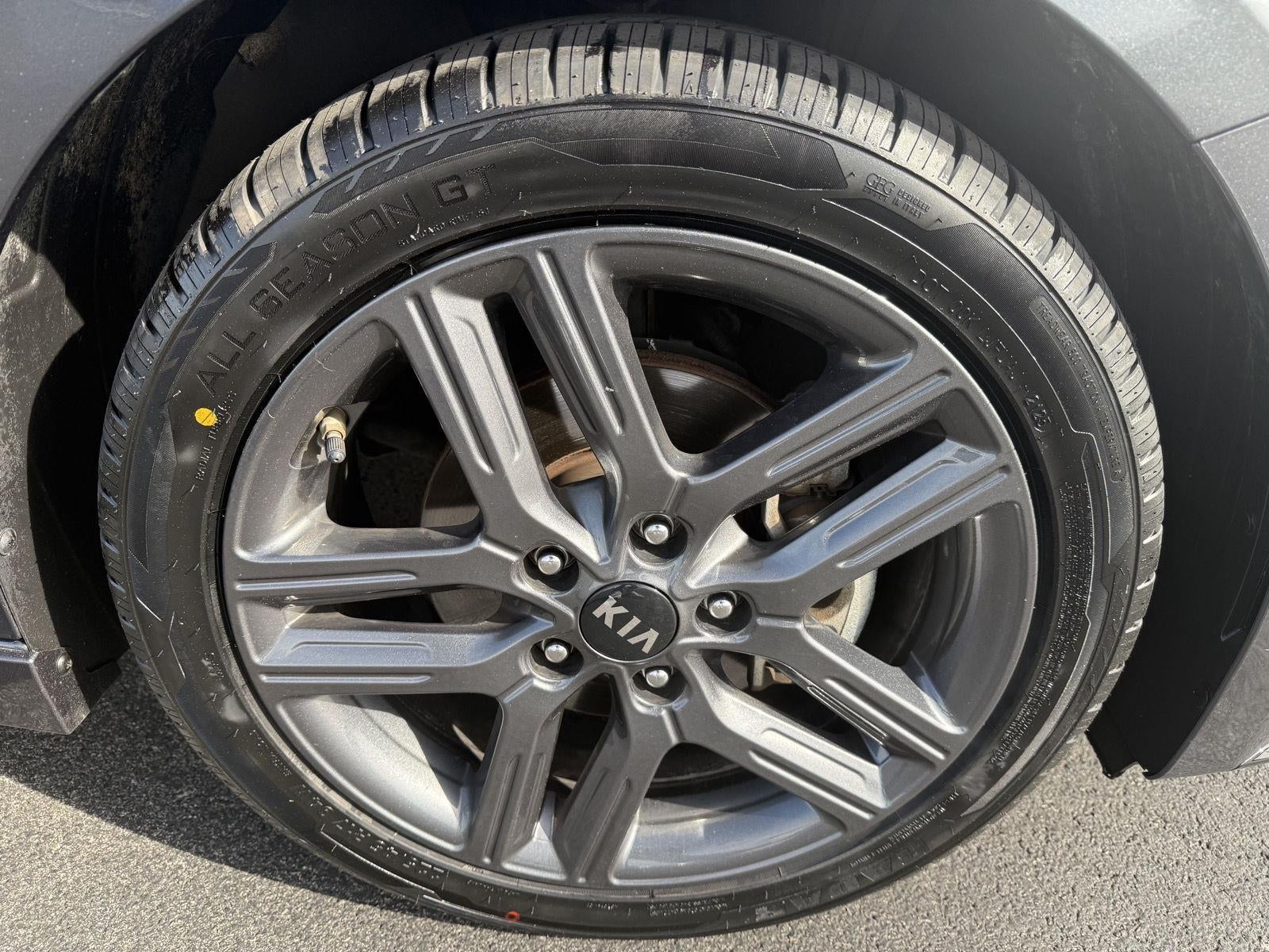 2021 Kia Forte GT-Line