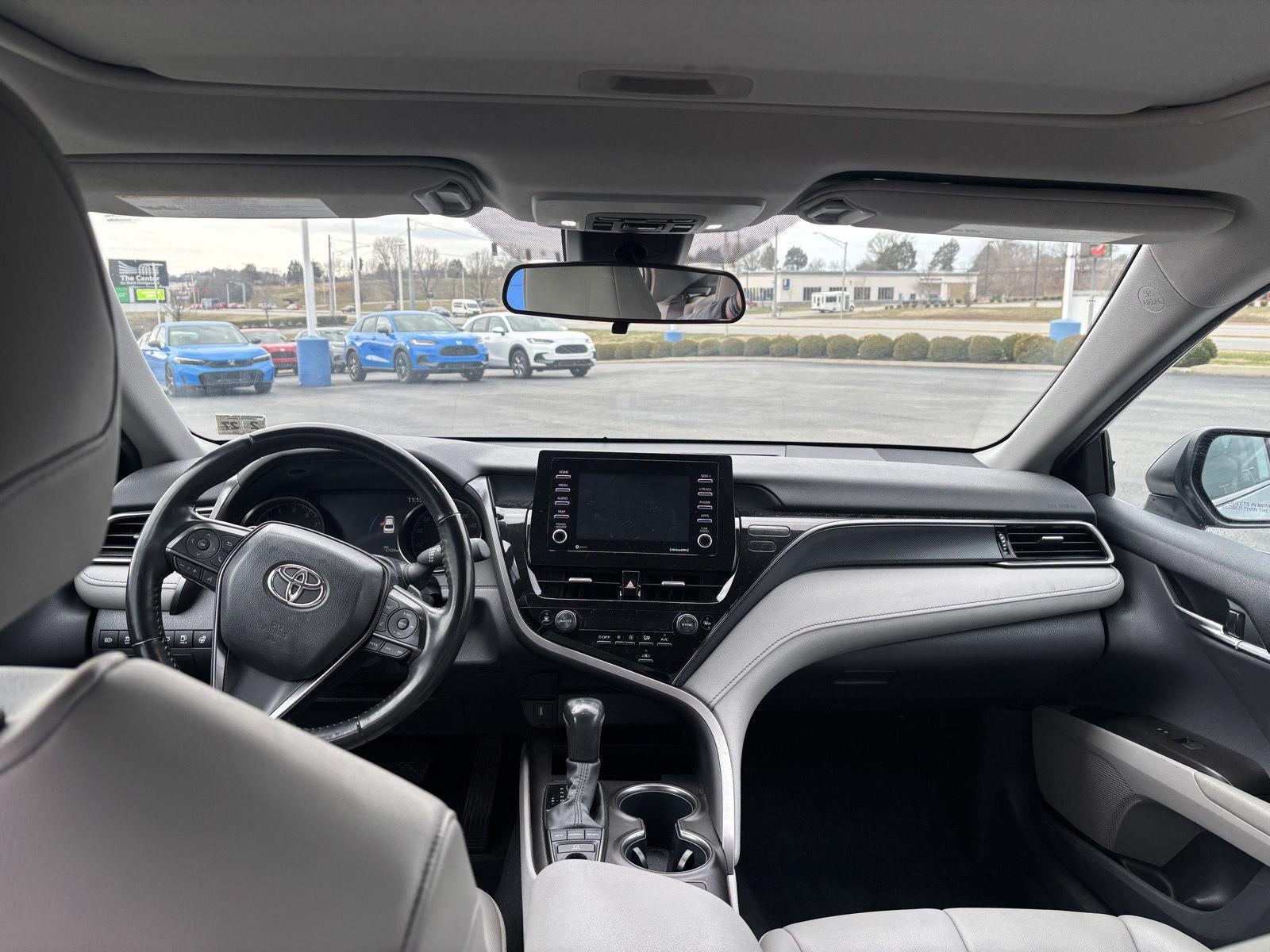 2022 Toyota Camry SE