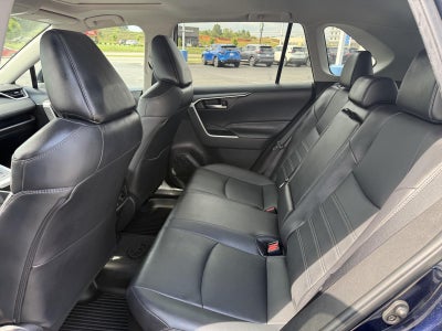 2022 Toyota RAV4 Hybrid XLE Premium