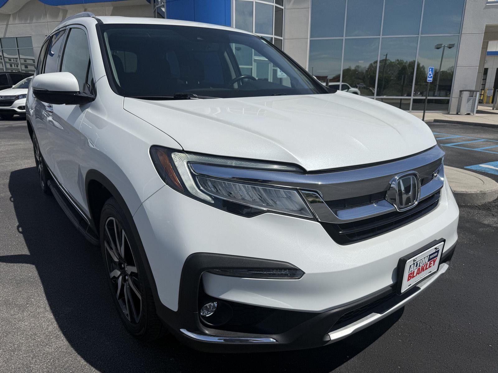 2022 Honda Pilot Touring 7-Passenger
