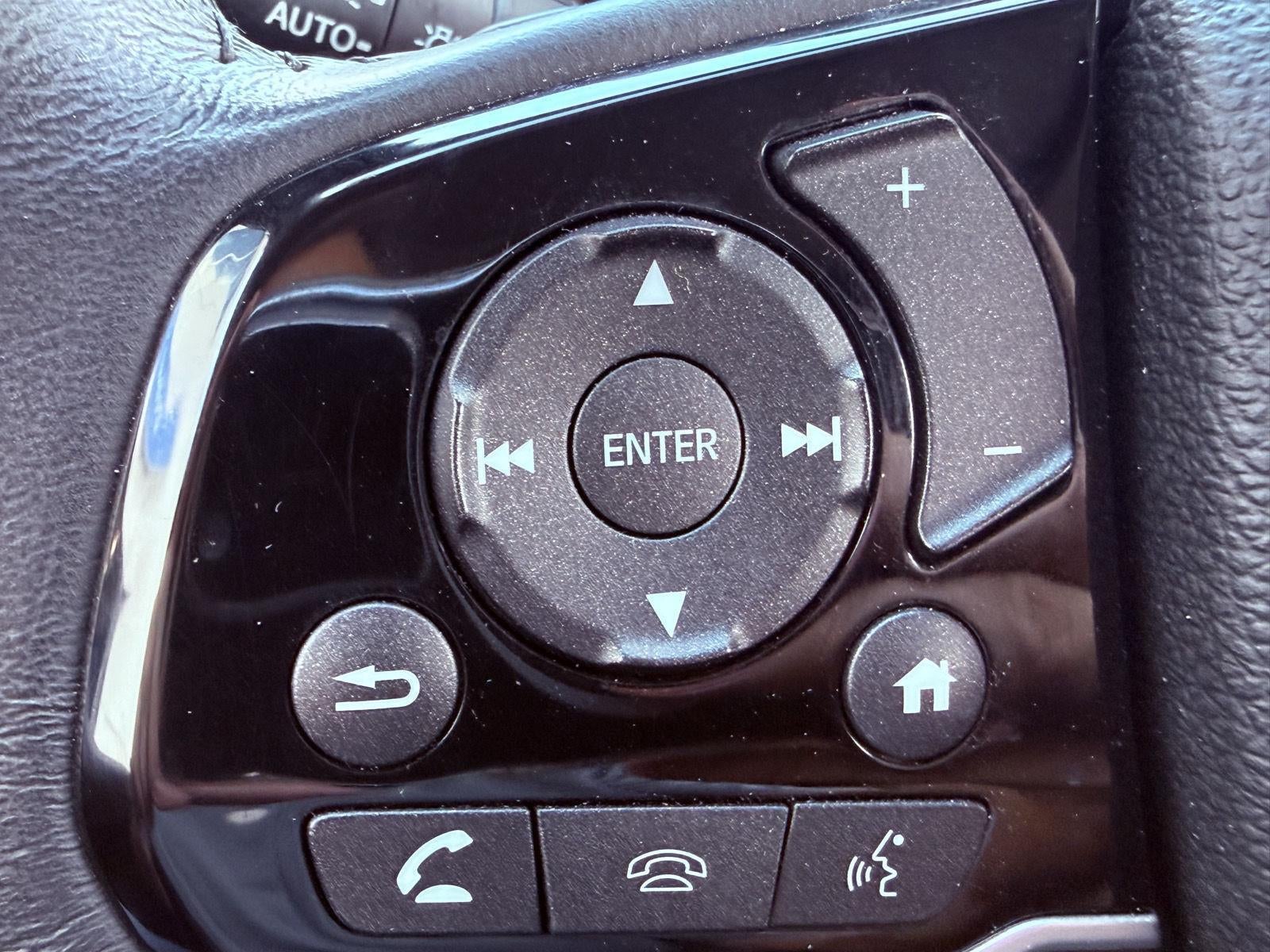 2022 Honda Pilot Touring 7-Passenger