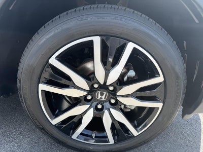 2022 Honda Pilot Touring 7-Passenger