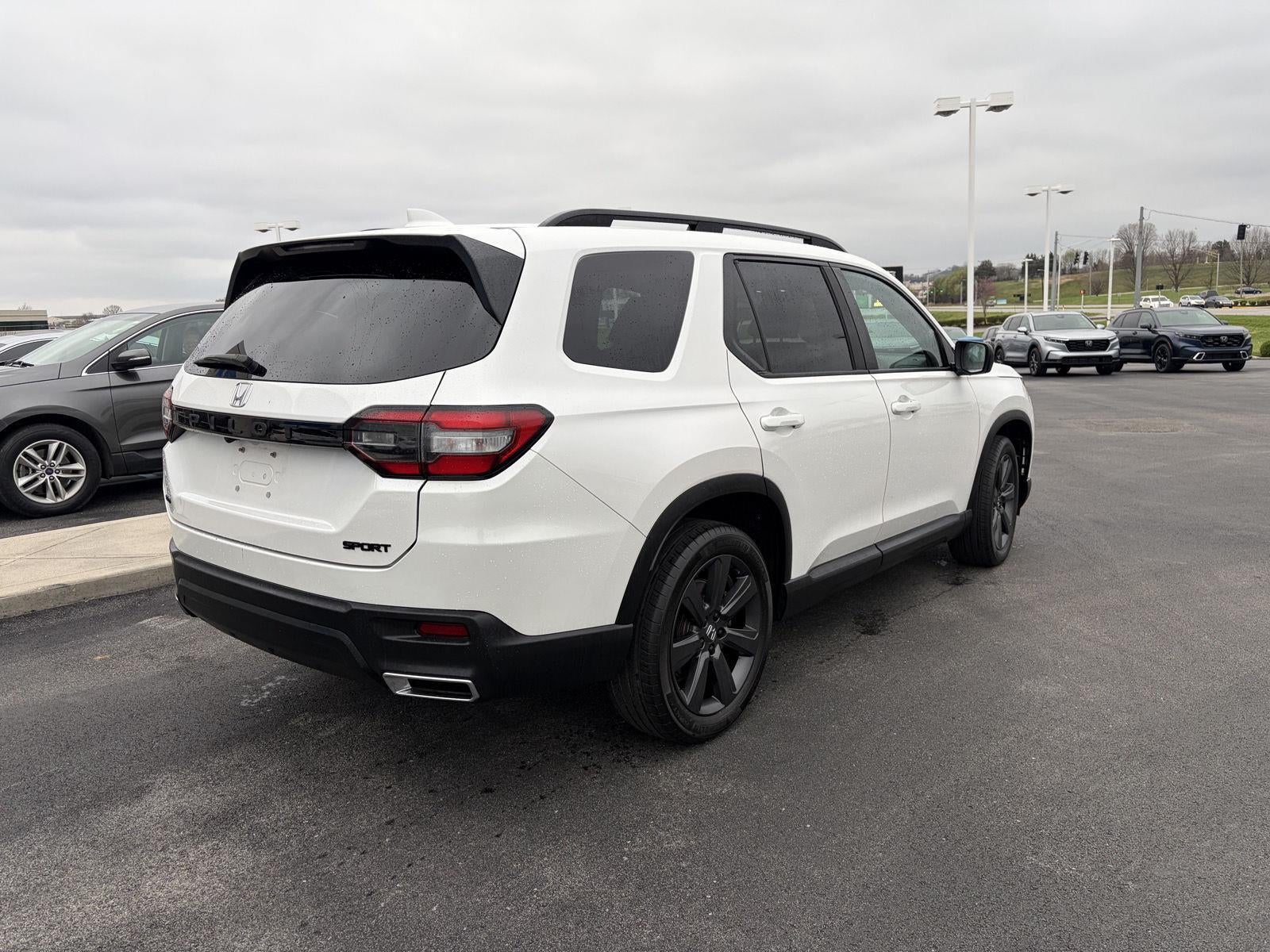 2024 Honda Pilot Sport