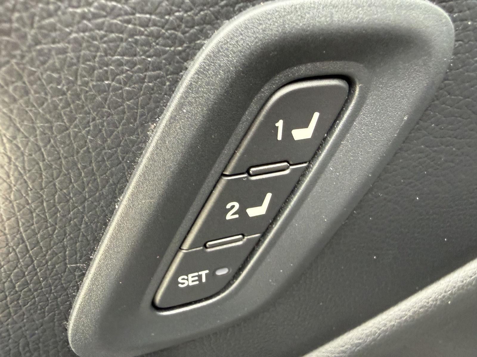 2023 Honda Pilot EX-L 8 Passenger