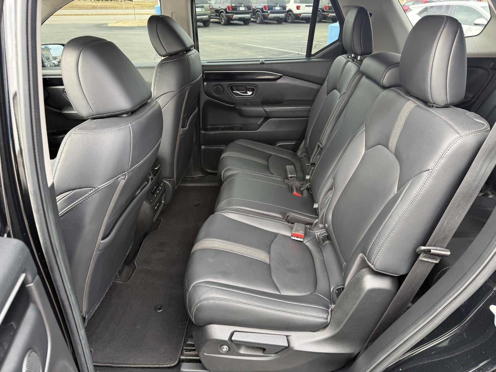 2023 Honda Pilot EX-L 8 Passenger