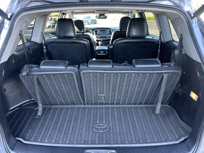 2018 Toyota Highlander SE