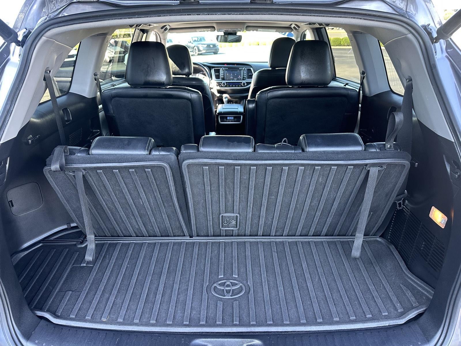 2018 Toyota Highlander SE