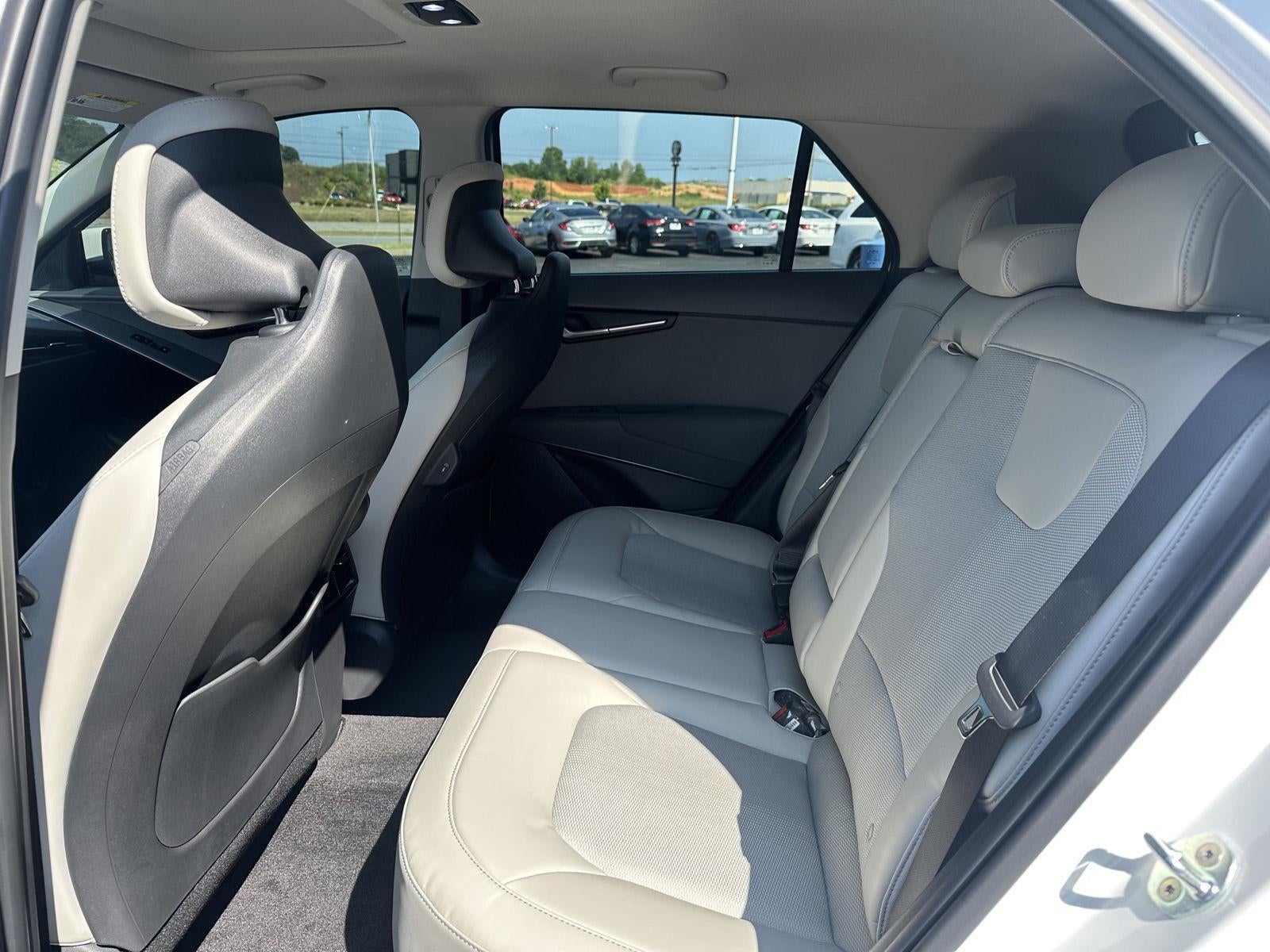 2023 Kia Niro EX Touring