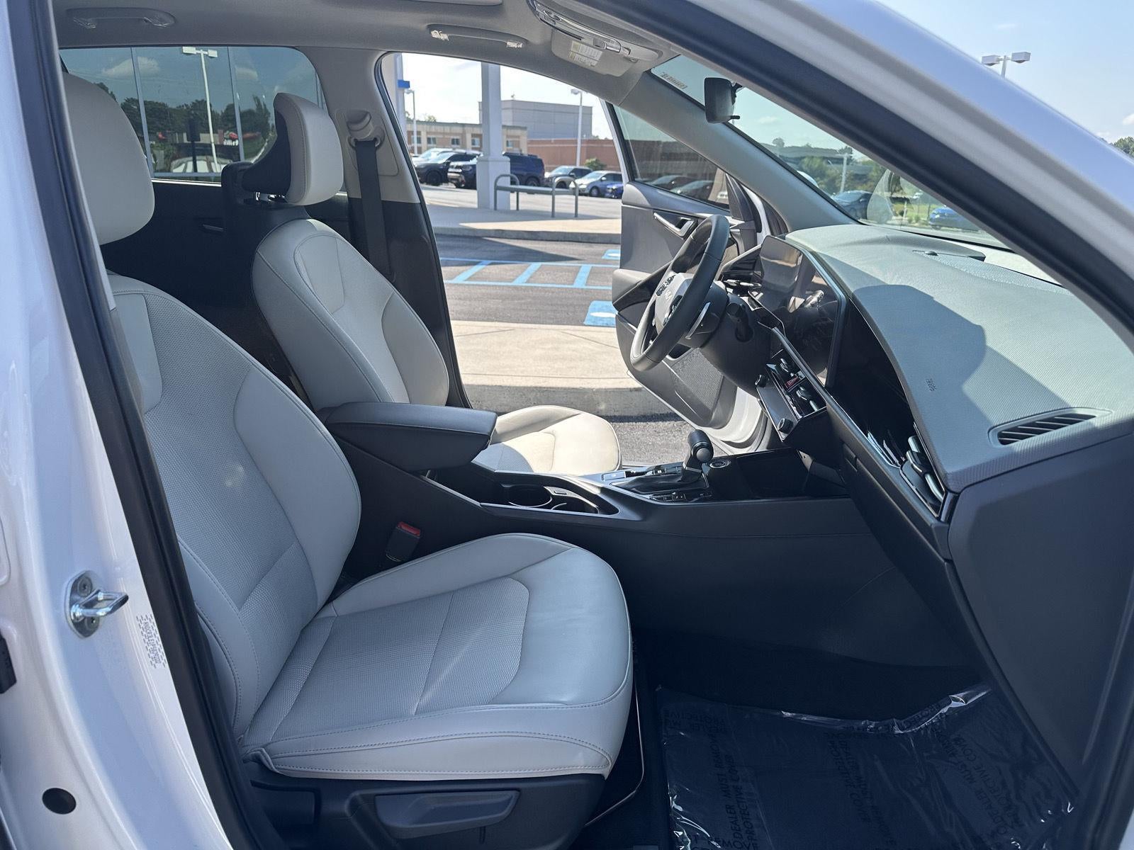 2023 Kia Niro EX Touring