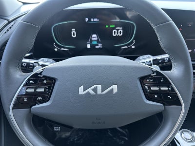 2023 Kia Niro EX Touring