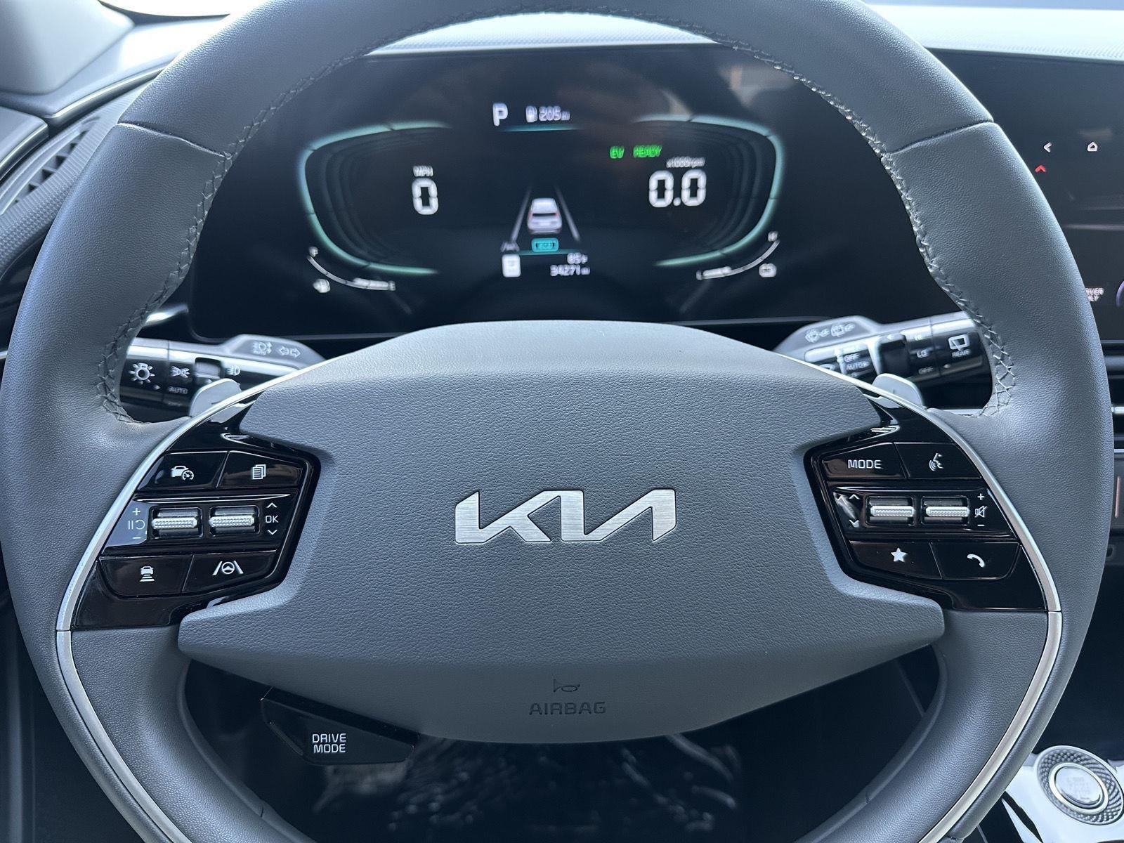 2023 Kia Niro EX Touring