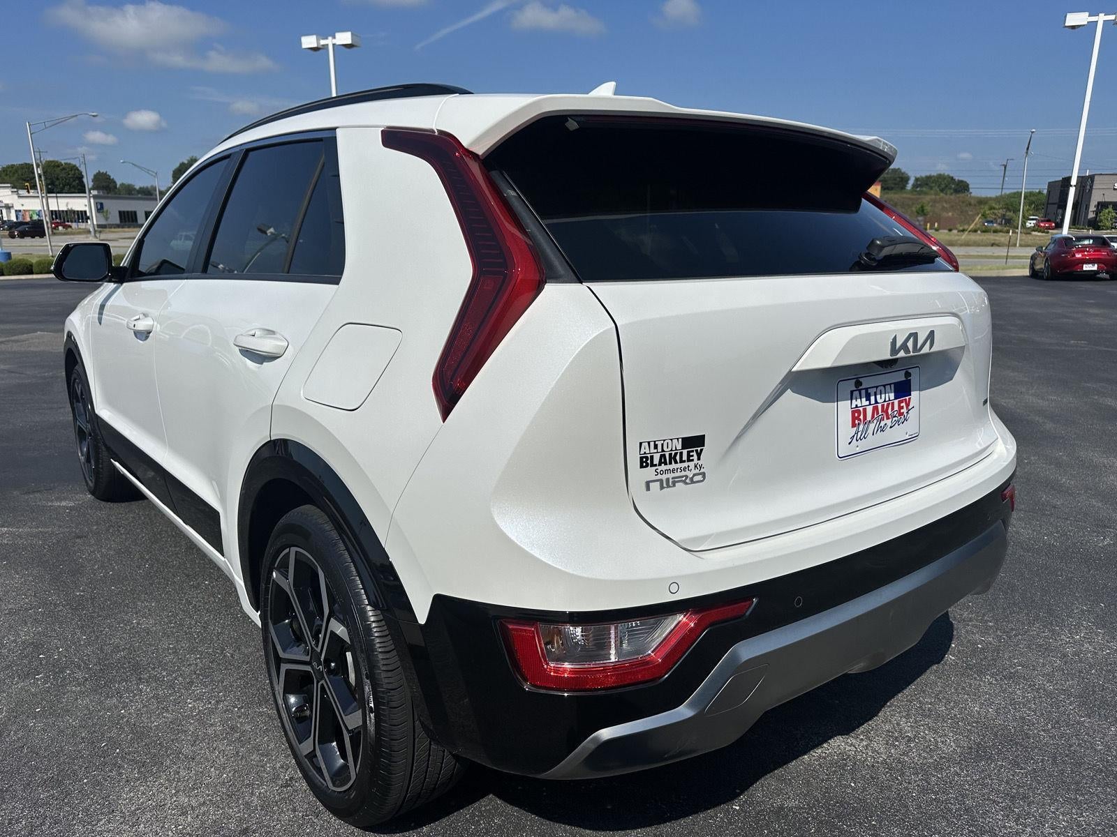 2023 Kia Niro EX Touring