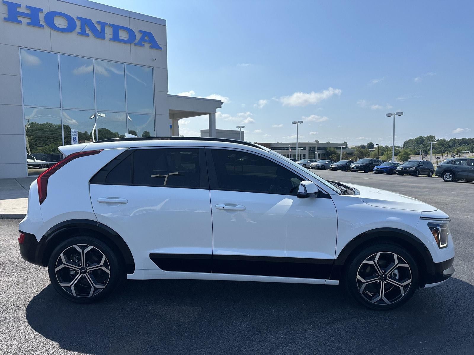 2023 Kia Niro EX Touring